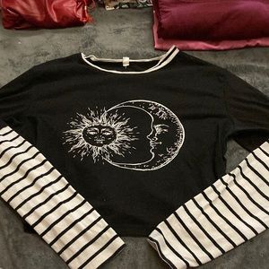 Black & White Long Sleeve Crop Top